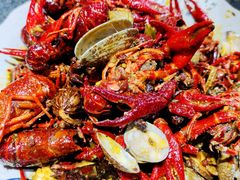 油焖小龙虾-辣盆盆麻辣小龙虾(哈尔滨总店)