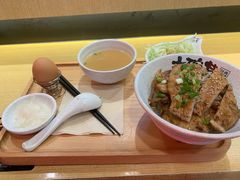 -熊吞·大碗丼烧肉饭(济宁万达广场店)