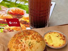 -必胜客(WOW中心城店)