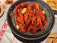 -肥肥虾庄·金牌油焖大虾(杨园滨江时代walk店)