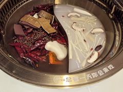 -欠火锅·水牛毛肚·团建聚餐·生日宴(何山路店)