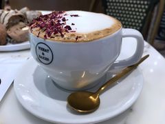 玫瑰卡布奇诺-WHEAT&BAKER-麥(凯德来福士店)