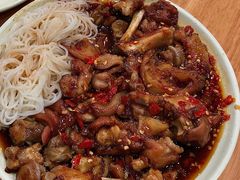 微辣辛辣猪蹄-贤花饭店(城阳店)