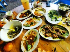 -广客美食坊(丹霞山店)