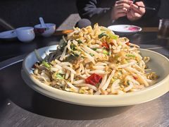 -小山羊功夫串·泰安烧烤·海鲜小炒老地摊店