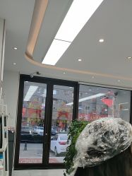 -阿三造型烫染•接发