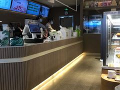 -奈雪的茶(湖滨银泰in77C区PRO店)