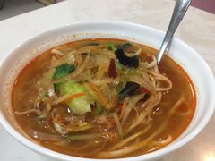 辣海鲜汤面-正宗韩国炸酱面(沈航店)