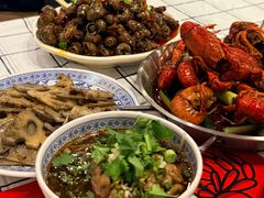 -李双猪·小龙虾·烧烤·羊肉煲(乐山店)