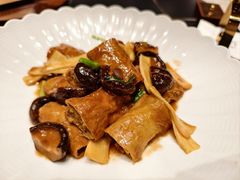 -花中城·杭帮菜·粤菜·海鲜火锅(清泰街店)