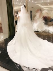 点击看大图 -拉瑞娜LaReine婚纱礼服高级定制