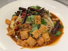 -闻见中国海南菜(K11店)