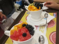 奇异果芒果蓝莓酸奶-Blueglass酸奶(财富购物中心店)