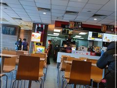-麦当劳(哈西万达店)