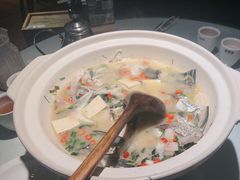 -老傅家湘潭水煮活鱼店(众一国际店)