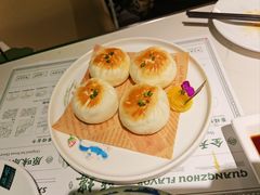 生煎麻香草菇包-蘩楼(南京西路中信泰富店)