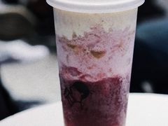 多肉葡萄-喜茶(迪士尼小镇DP店)
