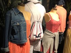 -Hollister(希慎广场店)