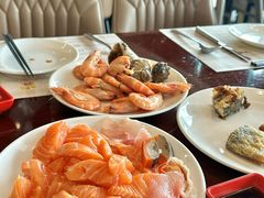 -荣誉国际酒店-云顶旋转餐厅