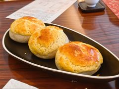 酥皮叉烧包-白天鹅宾馆-玉堂春暖餐厅