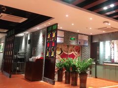 等位区-点都德(汇盈广场店)