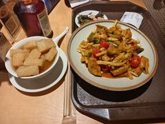 酸笋芋蒙炒鸭脚-水平有限广西米粉·广西风味集(五道口店)