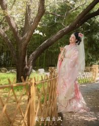 点击看大图 -美云庭古装·格格服汉服·京城旅拍(北京店)
