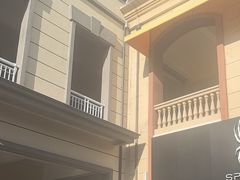 -王府井奥莱临潼小镇(临潼店)