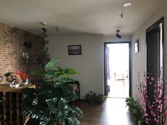-忘忧草融合私房菜(红鼎国际店)