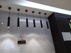 -痘院士专业祛痘皮肤管理