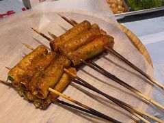 -寂寞的豆芽 烧烤酒场(丽景店)