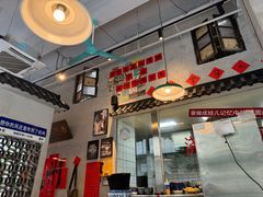 -方铲铲·成都板凳面(滨江银泰店)
