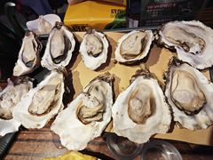 -蚝堡海鲜·威海菜·海肠捞饭·烧烤·亚洲吃蚝公司(幸福门店)