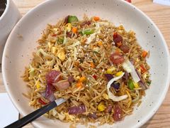 湘西腊味土鸡蛋炒饭-萝卜向南·湘西泡菜·腊味炒饭(星河coco city店)