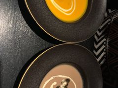 松露蘑菇奶油汤-C&R西班牙餐厅