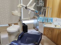 -上海仁爱医院口腔科 · 种植