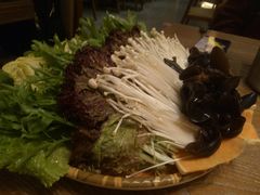 -拾味馆·浓鲜骨汤(光谷天地店)
