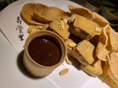 -弄堂里(雨花客厅店)