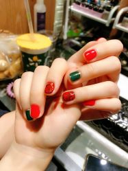 -手牵手美甲