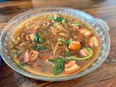 -巧婆婆特色东北菜·铁锅炖
