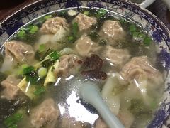 -老新隆牛肉锅贴(新街口店)