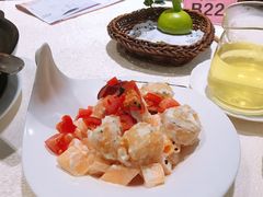 鲜果青芥虾球-荣粤酒家·融合粤菜