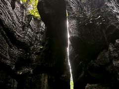 -梭布垭石林景区