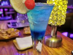 -喜鹊音乐酒馆(西街店)