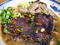 熏鱼面-天天鲜面馆(衡山路店)