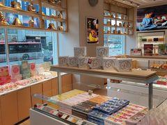 零售区-好利来(南京路一店)