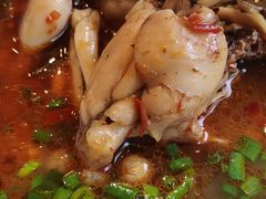 -蛙两只美蛙鱼头火锅(恒茂店)