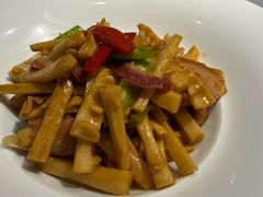 黄山火腿煨问政山笋-徽镇小厨·经典徽菜(马连道店)