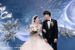 -艾米丽婚纱礼服