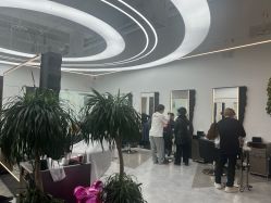 -ON STAR SALON